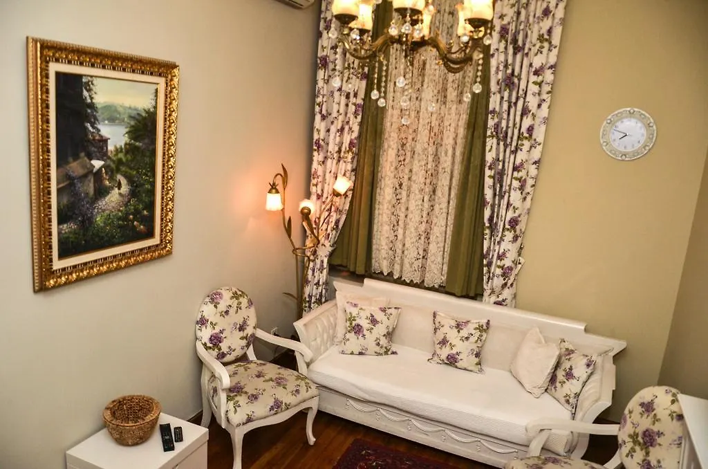 Aparthotel Omer Hayyam Suites